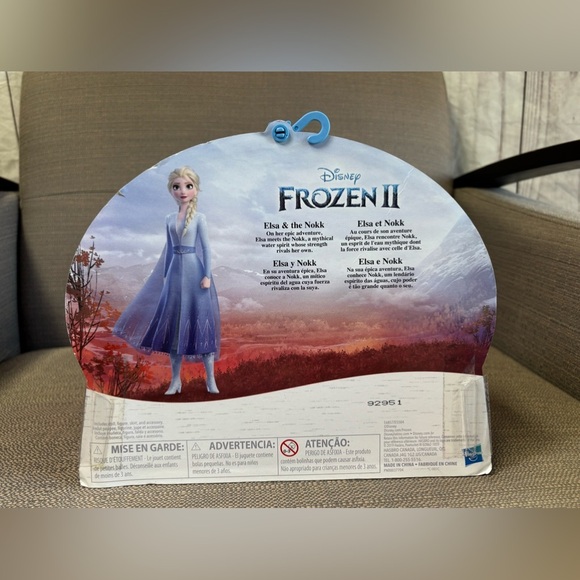 Disney Frozen 2 Mini Figure Doll Pack ELSA & NOKK Water Spirit Horse Playset - Picture 2 of 4